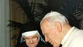 Mother Angelica, world\'s \'most influential Catholic woman\', dies