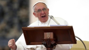 Church leaders ask Pope Francis to write encyclical on nonviolence in line with Jesus\' teachings