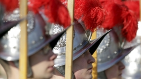 Pope\'s Swiss Guard swear to defend him to the death