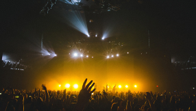 4 Ways Corporate Worship Energises Us