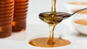 Honey as Facial Wash? Check Out Its Health Benefits for the Skin