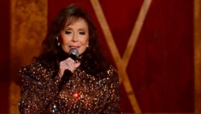 Loretta Lynn\'s sister asks for prayers as country music star recovers from stroke