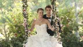 Former \'Revenge\' co-stars Emily VanCamp, Josh Bowman engaged