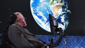 Stephen Hawking on aliens and artificial intelligence: Theoretical physicist warns people of dangers