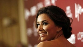 Eva Longoria pregnancy news: 'Desperate Housewives' alum shows off baby bump in Christmas vacay