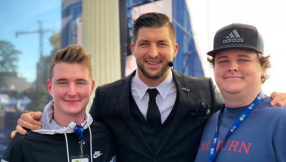 Tim Tebow surprises two brothers diagnosed with the same cancer