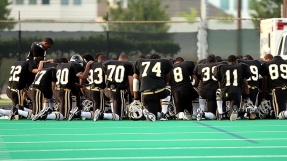 Football Coaches Support Right to Pray After Games