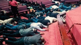 Over 100 Men Lying Face Down in U.S. Church Cry Out to God in Inspiring Video That\'s Gone Viral