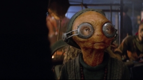 \'Star Wars: Episode 8\' spoilers: Maz Kanata\'s story to be revealed?