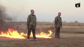 ISIS Video Shows 2 Captured Turkish Soldiers Made to Crawl Like Dogs Before Burning Them Alive