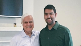 Ravi Zacharias Asks Christians to Keep on Praying for Muslim-Turned-Christian Apologist Nabeel Qureshi Who\'s Still Fighting Cancer