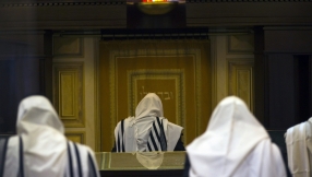 Bar Mitzvah in Israel halted after boy found to be wearing \'Christian\' prayer shawl