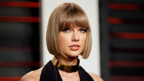 Taylor Swift\'s new album rumors: Is it coming out this Christmas?