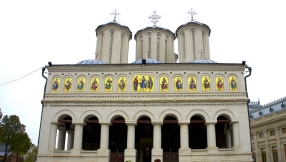 Romanian Orthodox Church confronts bishop\'s sex tape scandal  