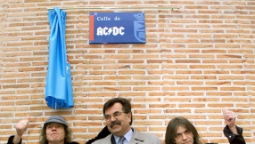 AC/DC co-founder news: Malcolm Young dies at age 64