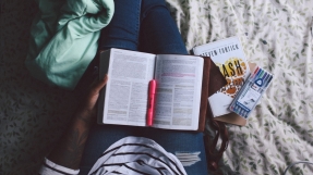 3 ways to develop a strong Bible-reading habit