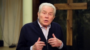 Evangelist Luis Palau shares encouraging news about his stage 4 lung cancer