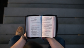 5 Bible verses to share with your non-believer friend