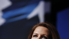 Michele Bachman asks forgiveness for 'ignorant' remarks about Jews