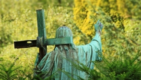 'Jesus' statue to be donated to another church after Baptist congregation deems it too 'Catholic'