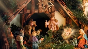 School bans songs mentioning Jesus from annual Christmas concert 