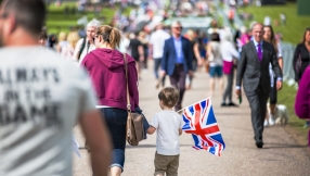 Long delay to Brexit not possible, says Liam Fox