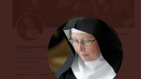 Tributes pour in for Digitalnun