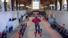 Poignant service marks start of Queen's lying in state