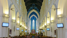 More Singaporeans are choosing Christianity or no religion at all