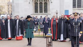 Queen opens Westminster Abbey Field of Remembrance