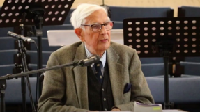 Prolific Church of England hymnist Timothy Dudley-Smith dies at 97