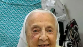 Football-loving nun says faith is secret to becoming world's oldest living woman