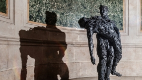 Sculpture at St Paul\'s captures horror of war