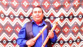 Apache flute-maker crafts native flutes for God\'s glory