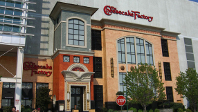 Cheesecake Factory mistakenly gives 9-year-old an alcoholic drink