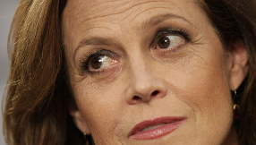 Avatar 2: Sigourney Weaver to appear in \'Avatar\' sequels in new \'challenging\' role