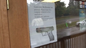 \'Guns are Welcome\' at this Tennessee restaurant