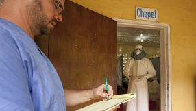 Dr Kent Brantly on his way back to the US for Ebola treatment