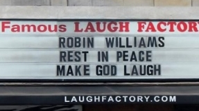 \'Make God Laugh\' marquee lit up for Robin Williams; Celebrity reactions to actor\'s death