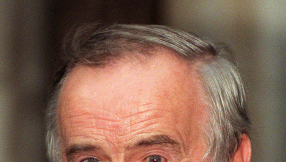 Former Irish PM Albert Reynolds dies