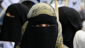 Australia repeals Parliamentary burqa ban