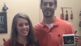 19 Kids and Counting: Jill Duggar\'s husband Derick Dillard shares sonogram of Baby Dilly and thanks God for their precious boy