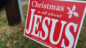 Pastor does something unusual to share the Christmas message, says even Christians have lost meaning of the season