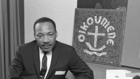 Martin Luther King\'s children in court battle over his Bible, worth $200k