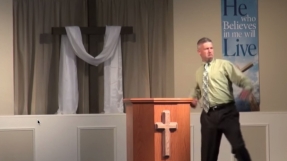 Pastor apologises for boasting about punching a child