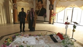 Saddam Hussein\'s tomb is among the collateral damage from Tikrit campaign