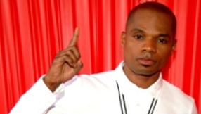 Kirk Franklin accuses Creflo Dollar of a \'shortage of character\'