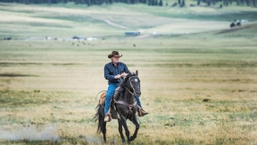 \'Longmire\' season 4 news: Filming finally begins in New Mexico