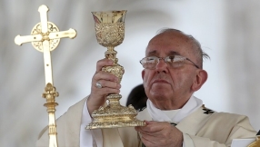 Pope Francis prays for persecuted Christians who can\'t express faith openly