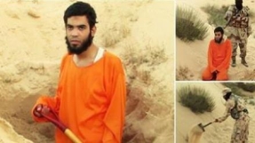 ISIS orders accused Egyptian spy to dig his own grave before executing him